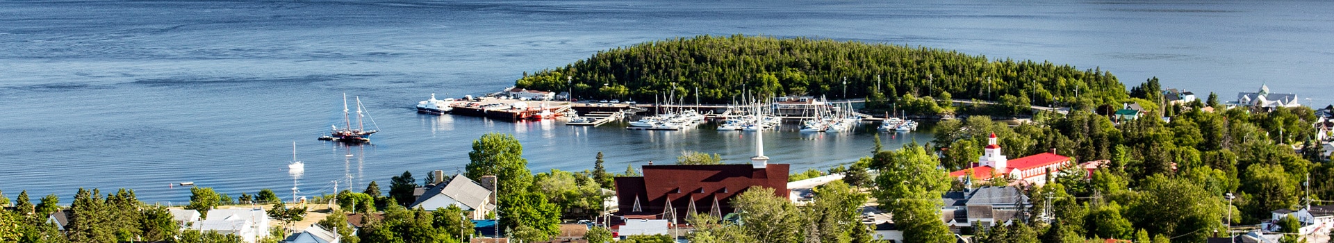 Rutas En Coche Tadoussac Junio