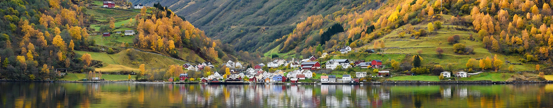 Salidas Especiales Barcelona: Ruta por los Fiordos Noruegos