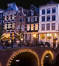 Ámsterdam: Incontables Museos, Bellos Jardines, Magníficos Parques... y mucho más!