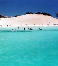 celebrações à beira mar