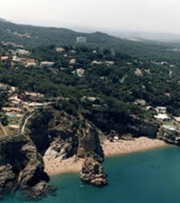 Playa L'illa Roja