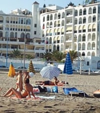 Playa El Ejido / El Castillo