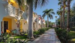 Bungalows Cordial Green Golf
