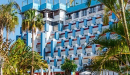 Paradise Park Fun Lifestyle Hotel