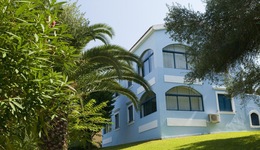 Govino Bay