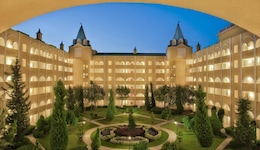 Kremlin Palace Hotel