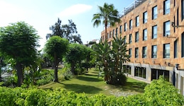 Ribera de Triana Hotel