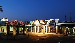 Jaz Pyramids Resort