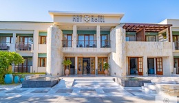 May Beach Hotel