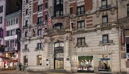 The Hotel @ Fifth Avenue