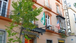 Hotel Reina Cristina