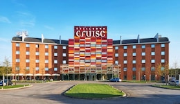 Hotel Cruise