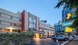 Travelodge By Wyndham Seattle By The Space Needle