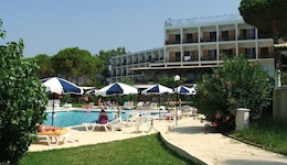 Irinna Hotel