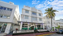 Chesterfield Hotel & Suites, A South Beach Group Hotel