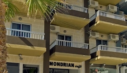 Qawra Point Holiday Complex