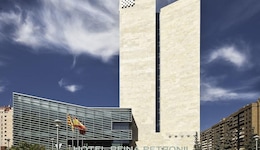 Hotel Reina Petronila