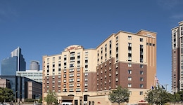 Hilton Garden Inn Minneapolis Downtown