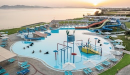 White Olive Marine Aquapark