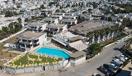 Smart Stay Beach Hotel