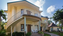 Golden Beach Resort