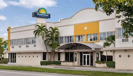 Days Inn By Wyndham Miami Airport North