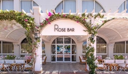 Desert Rose Resort