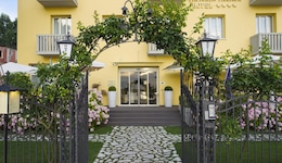 Viktoria Palace Hotel