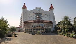 Green Max Hotel