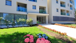 Crvena Luka Resort