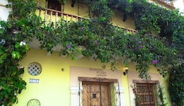 Hotel Dorado Plaza Calle Arsenal