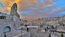 Grand Cave Suites