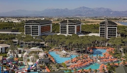 Trendy Lara Hotel