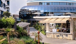 Liu Resorts