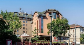 Ibis Budapest Heroes Square