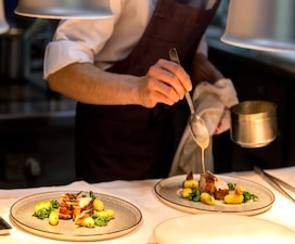 Cruceros con gastronomía gourmet