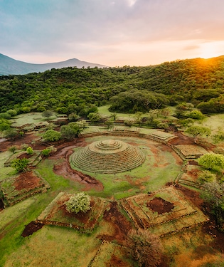 Zona Arqueológica de Los Guachimontones