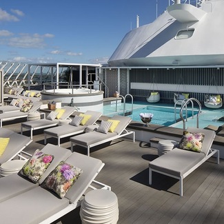 The Retreat Sundeck