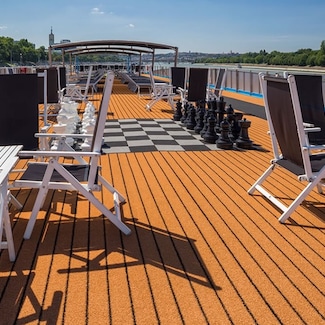 Sun Deck