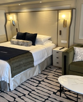 Penthouse Suite