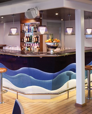 Niew Amsterdam_sea view bar