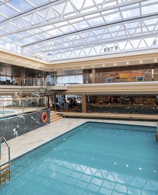 Piscina interior