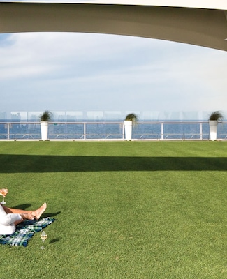 Lawn Club