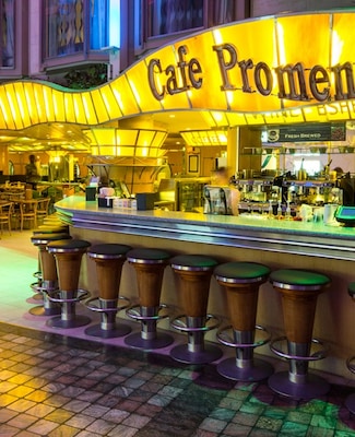 Cafe Promenade
