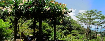 Anse Volbert Village