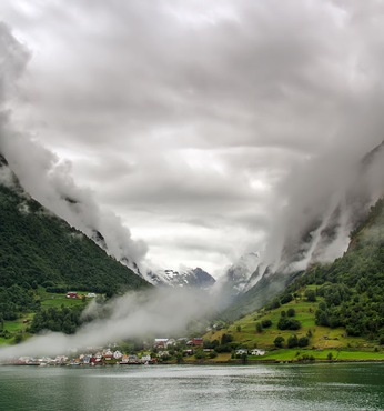 Gudvangen (Noruega)