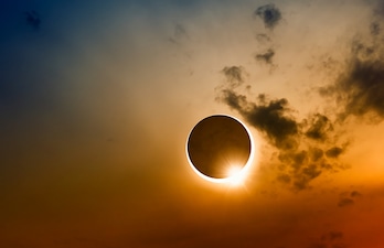 Cruceros Eclipse Solar 2026 con Scenic cruises