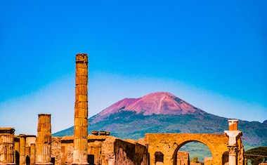 Visita Nápoles con un Tour a Pompeya y Monte Vesubio