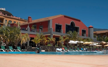 Hotel Las Olas