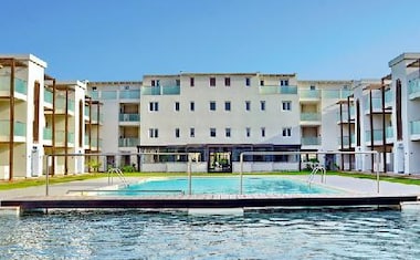 Halos Casa Resort - Luxury Club Hotel